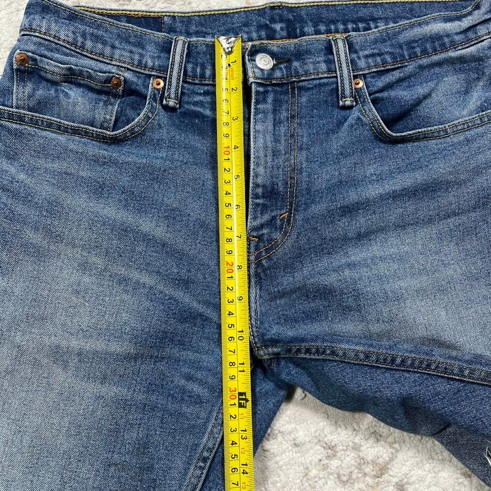 Levis 502 Mens Shorts Size 32 Blue Denim Cutoff Jean Raw Hem Faded Distressed - Picture 9 of 10